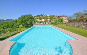 Beautiful home in Arezzo with Outdoor swimming pool, WiFi and 10 Bedrooms